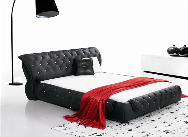 Black Montecito Leather Bed