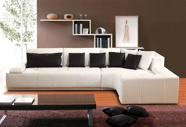 Contemporary Modern Off White Sectional Sofa with Left Facing Chaise